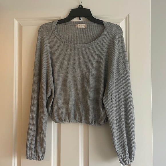 Lightweight Cropped Waffle Sweater - Picture 2 of 2